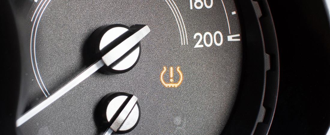 TPMS İkaz Işığının Sürekli Yanması veya Yanıp Sönmesi