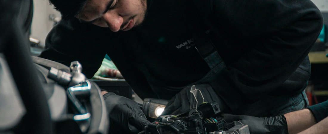 Direksiyon Sistemini Uzman Servise Kontrol Ettirin